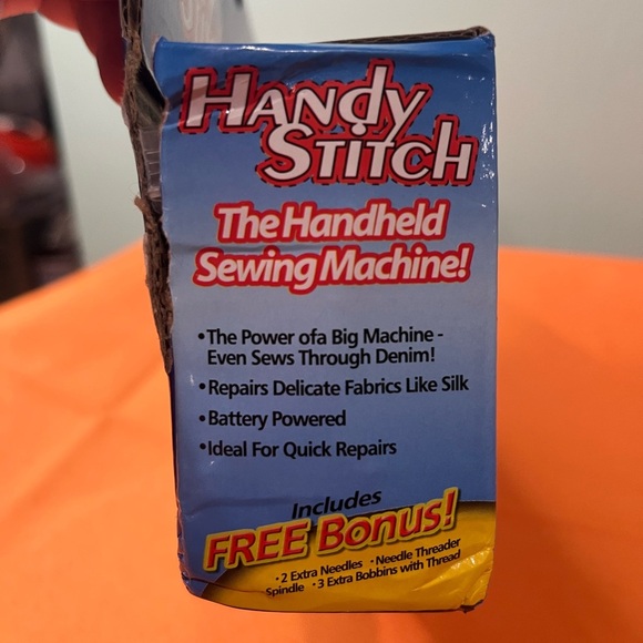 Handheld Sewing Machine - White - Picture 8 of 13